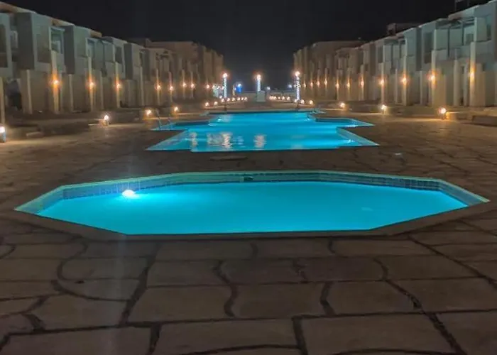 Apartment قرية كورونادو مارينا -البحرالأحمر -العين السخنه *